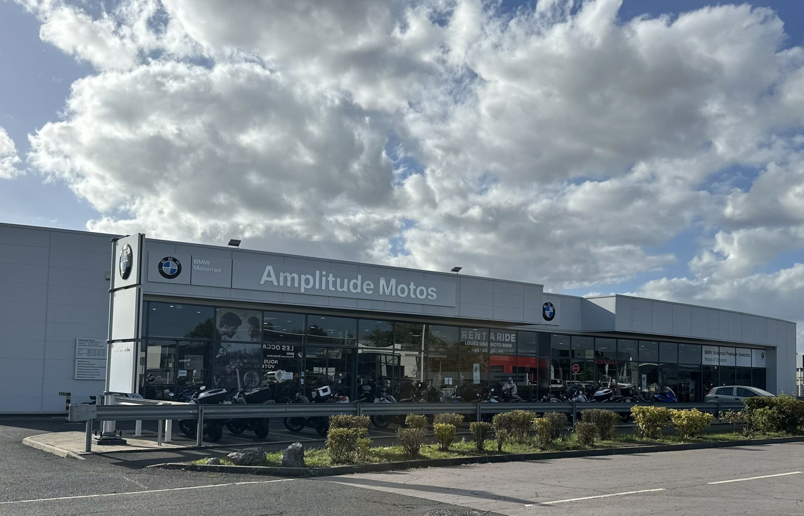 Amplitude Motos Tours