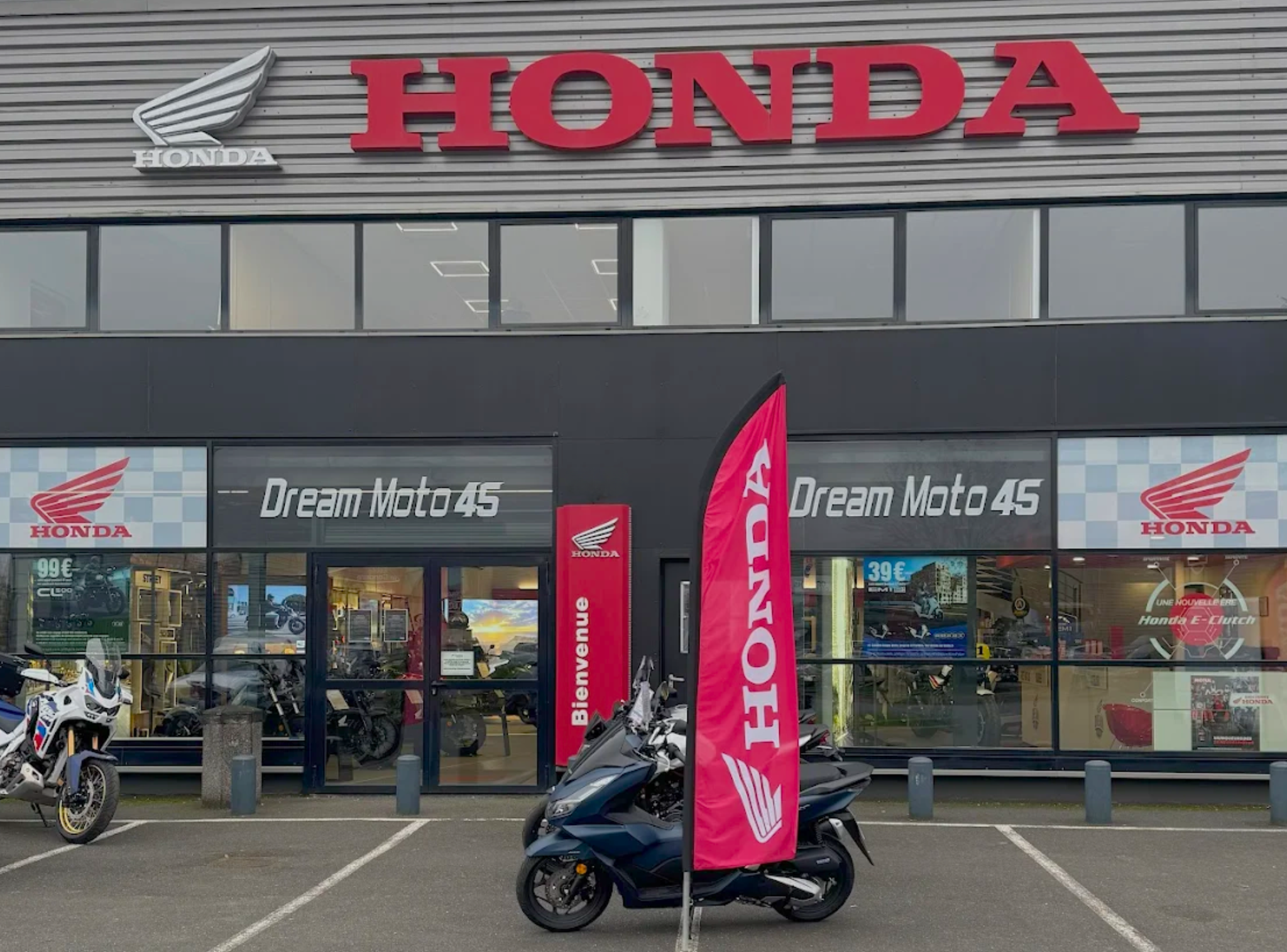 Honda Moto – Dream Moto 37